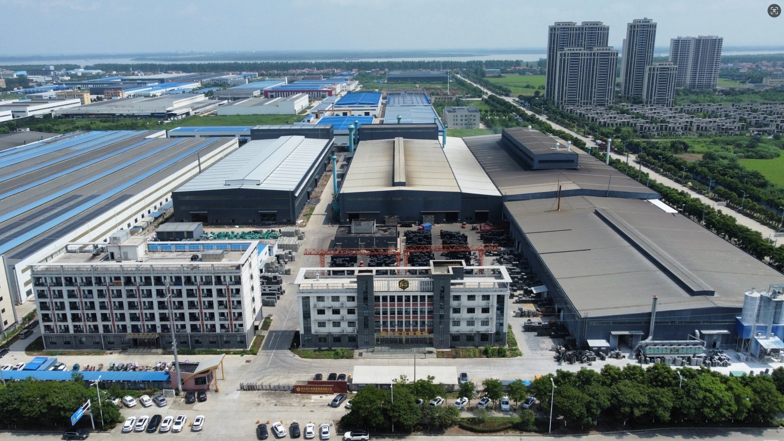 [lzbmetal] In Vietnam, We Make Every Inch of Road 