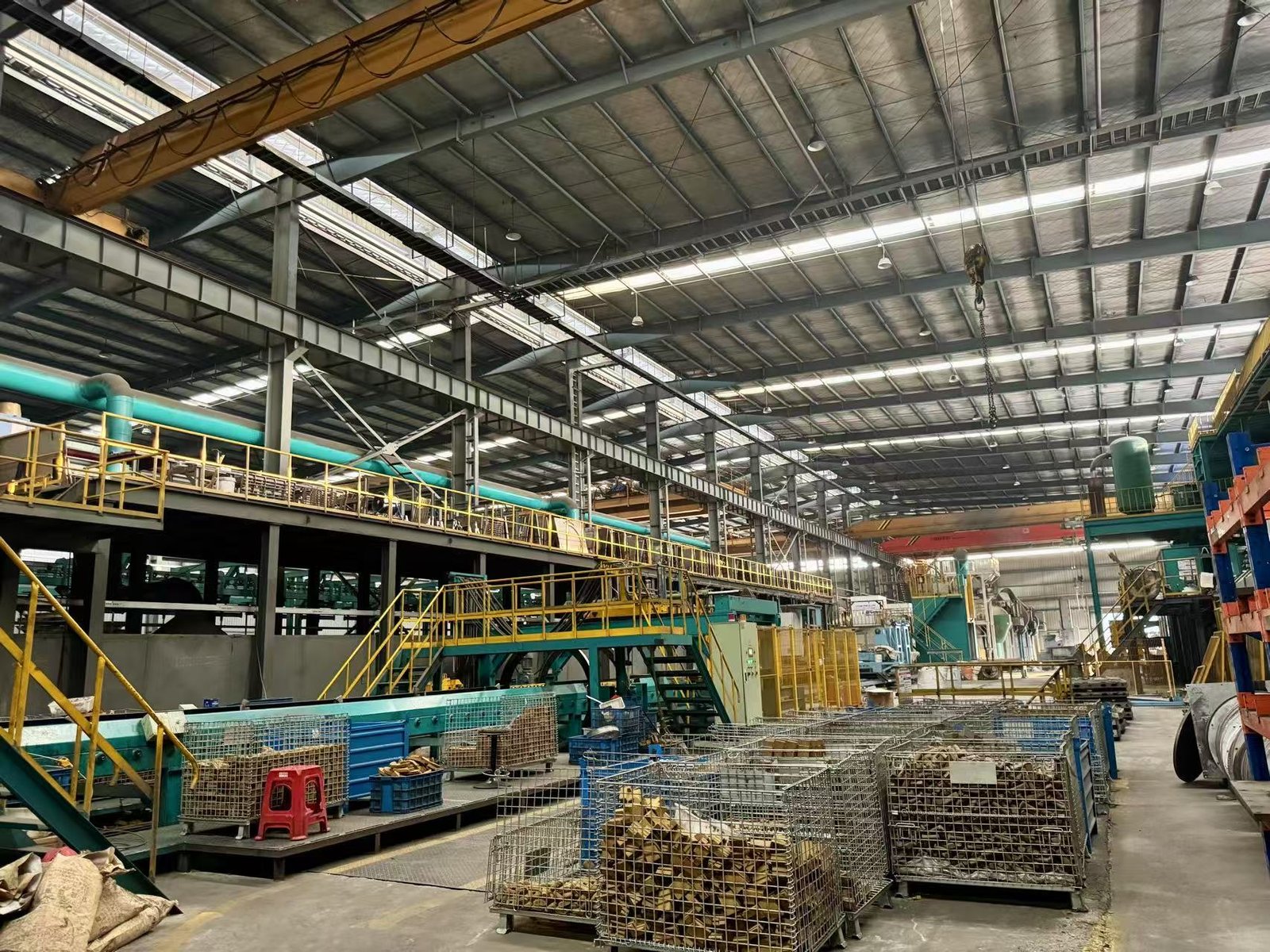 Why the 720×880×190 Ductile Iron Anti-Settlement Manhole Cover Has Become the Preferred Choice for Urban Road Construction