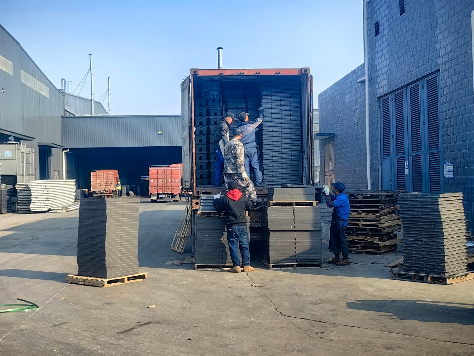 Customized Manhole Cover Services: How Hubei Luzhongbao Meets Your Special Project Requirements